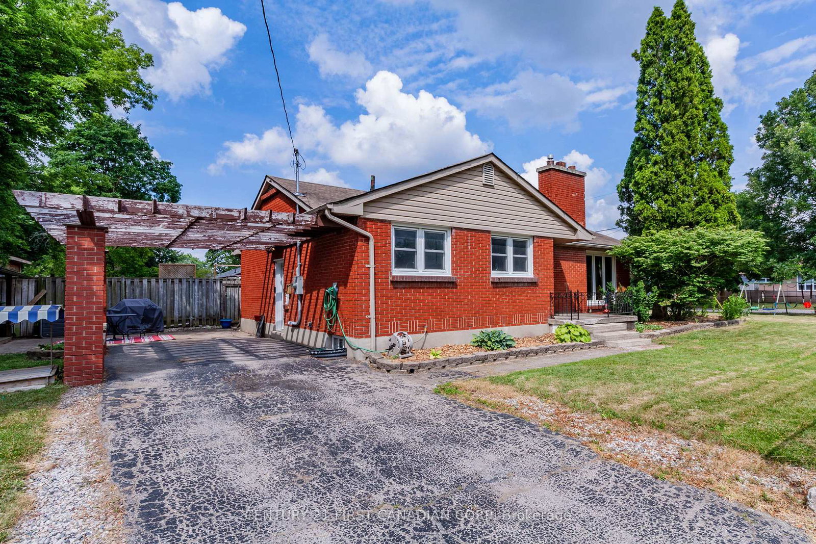 1721-moffatt-avenue-london-east-ontario-x13556342