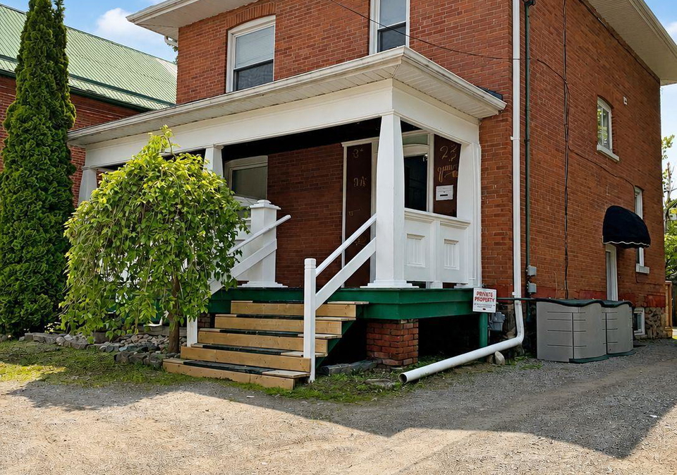23-queen-street-kawartha-lakes-ontario-x13556418