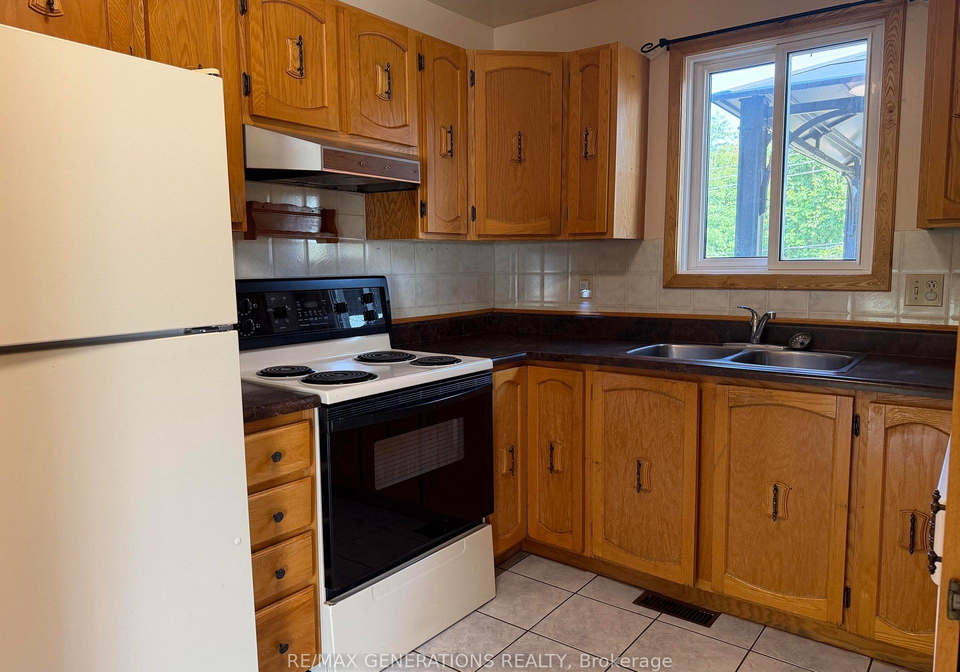 35-terrace-heights-drive-terrace-bay-ontario-x13556466