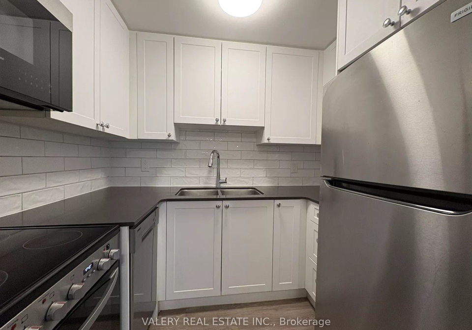 286-chandler-drive-kitchener-ontario-x13556520