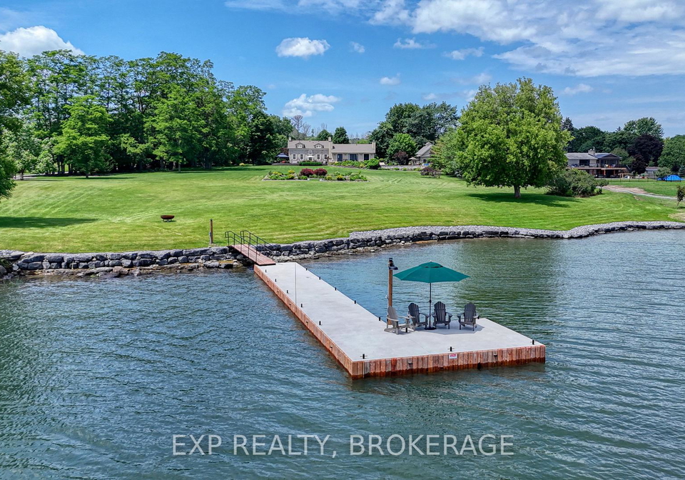 1527-county-2-road-w-augusta-ontario-x13556650