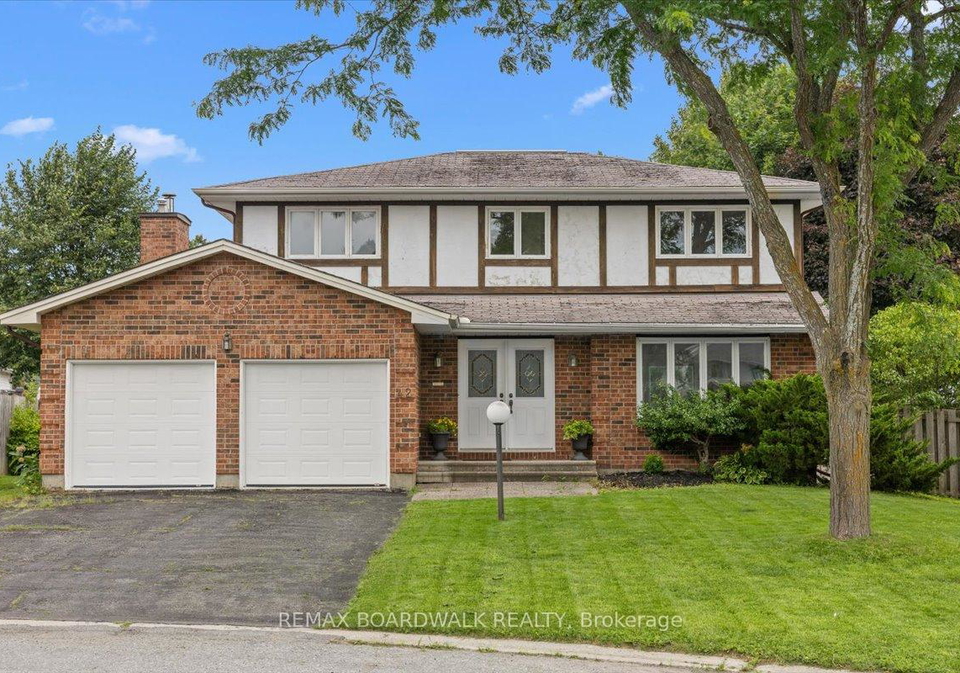 42-pickwick-drive-ottawa-ontario-x13556792