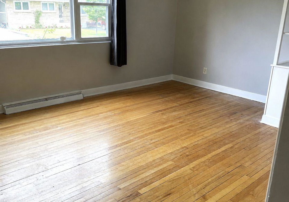 1354-kingston-avenue-ottawa-ontario-x13556822