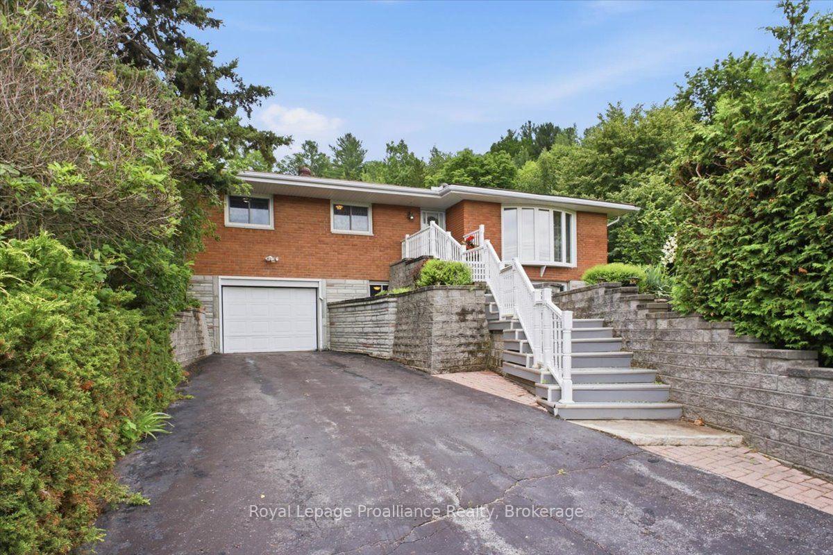 68-riverside-parkway-quinte-west-ontario-x13556992