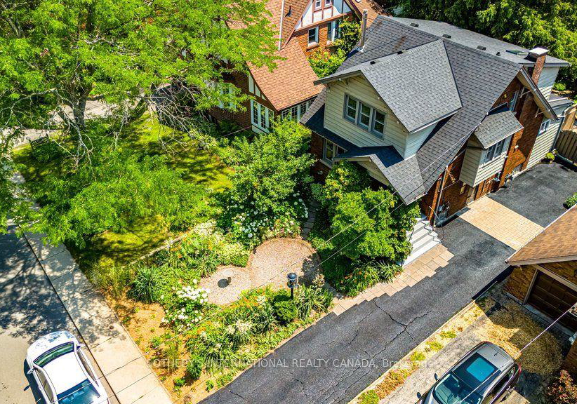 100-dalewood-crescent-hamilton-ontario-x13557158