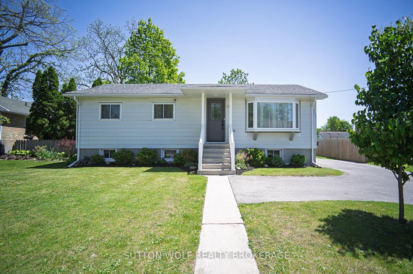 112-metcalfe-street-e-strathroy-caradoc-ontario-x13557222
