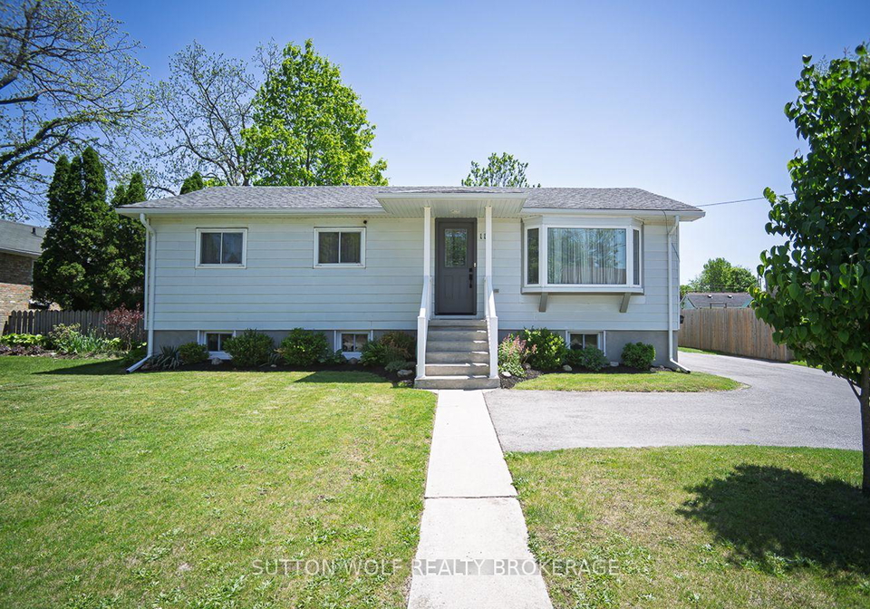 112-metcalfe-street-e-strathroy-caradoc-ontario-x13557222