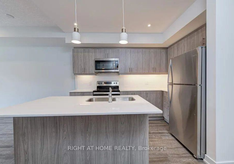 16-markle-road-hamilton-ontario-x13557236