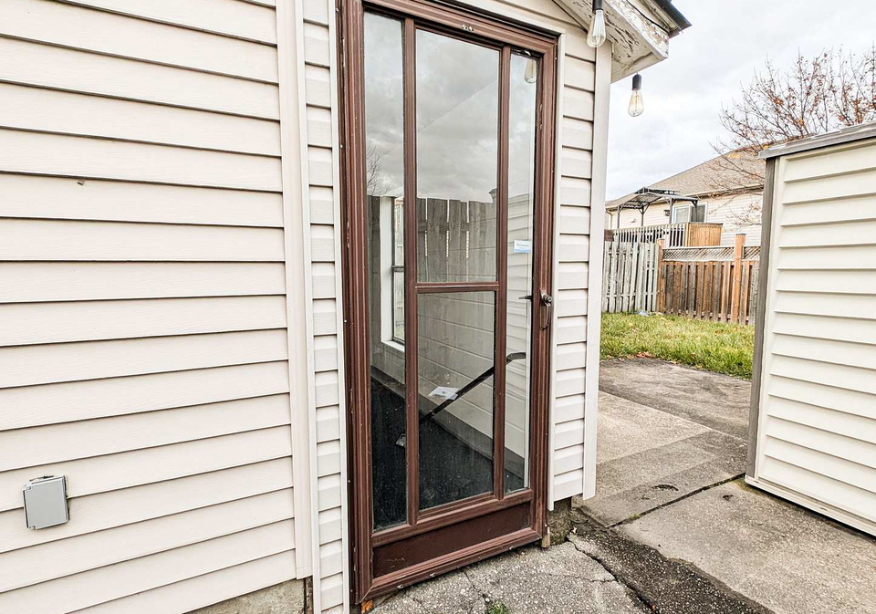 164-windsor-street-welland-ontario-x13557452