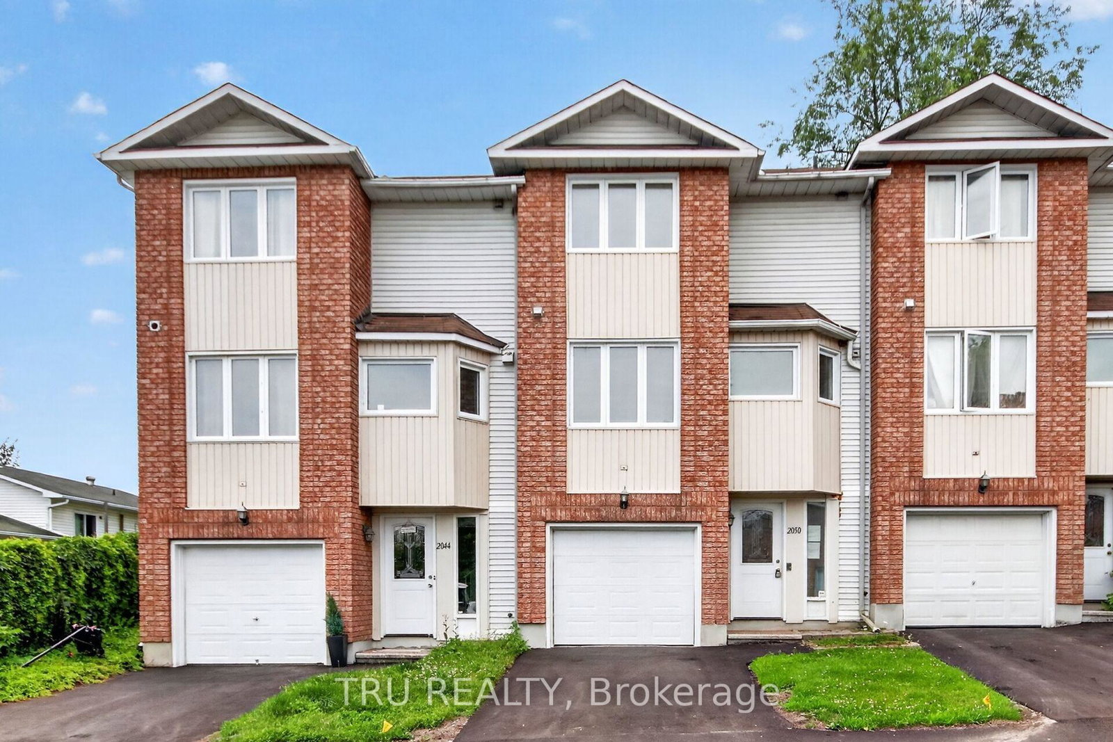 2050-riviera-terrace-clarence-rockland-ontario-x13557658