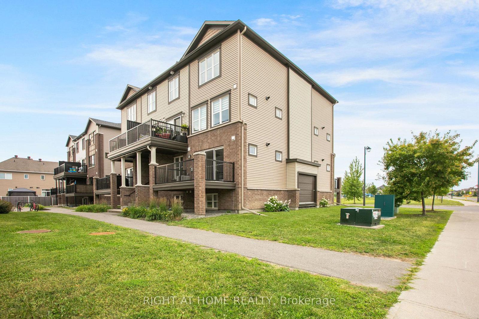 308-des-tilleuls-private-ottawa-ontario-x13557690