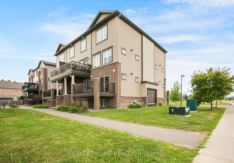 308-des-tilleuls-private-ottawa-ontario-x13557690