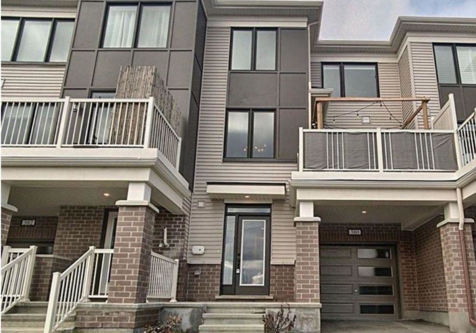 380-aphelion-crescent-ottawa-ontario-x13557828