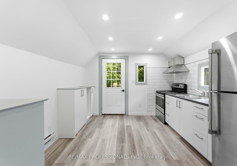 759-barton-street-e-hamilton-ontario-x13558004