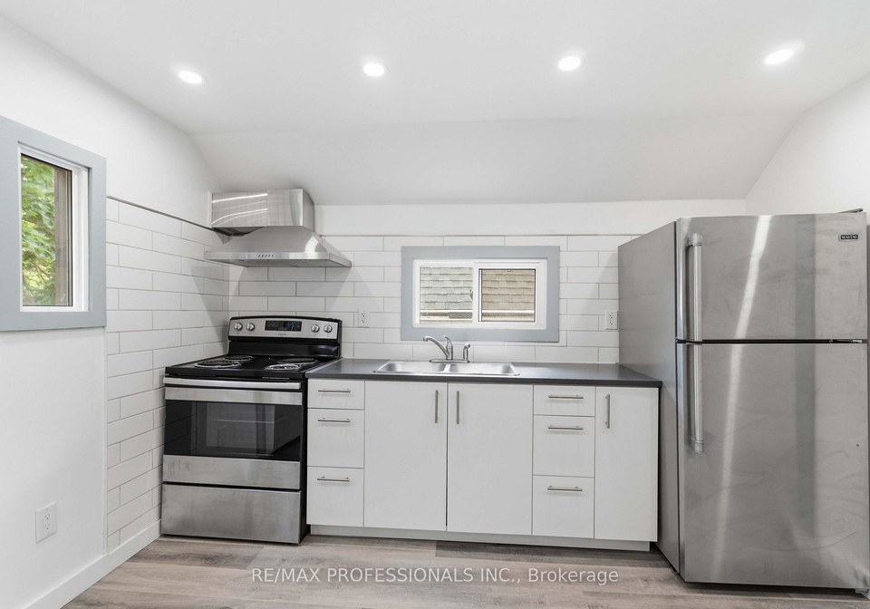 759-barton-street-e-hamilton-ontario-x13558004