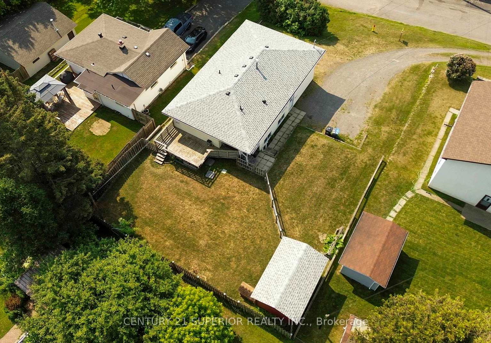 40-lawrence-avenue-thunder-bay-ontario-x13558012