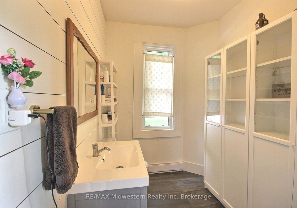 206-union-street-e-north-perth-ontario-x13558200