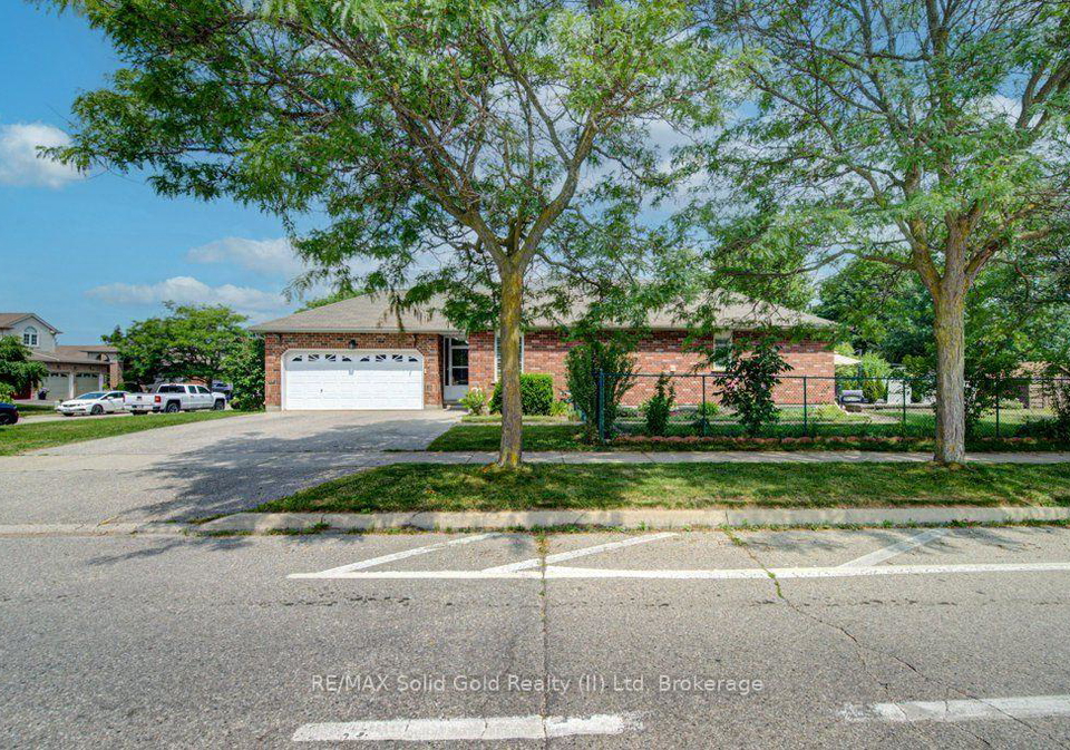 330-lake-louise-boulevard-waterloo-ontario-x13558330