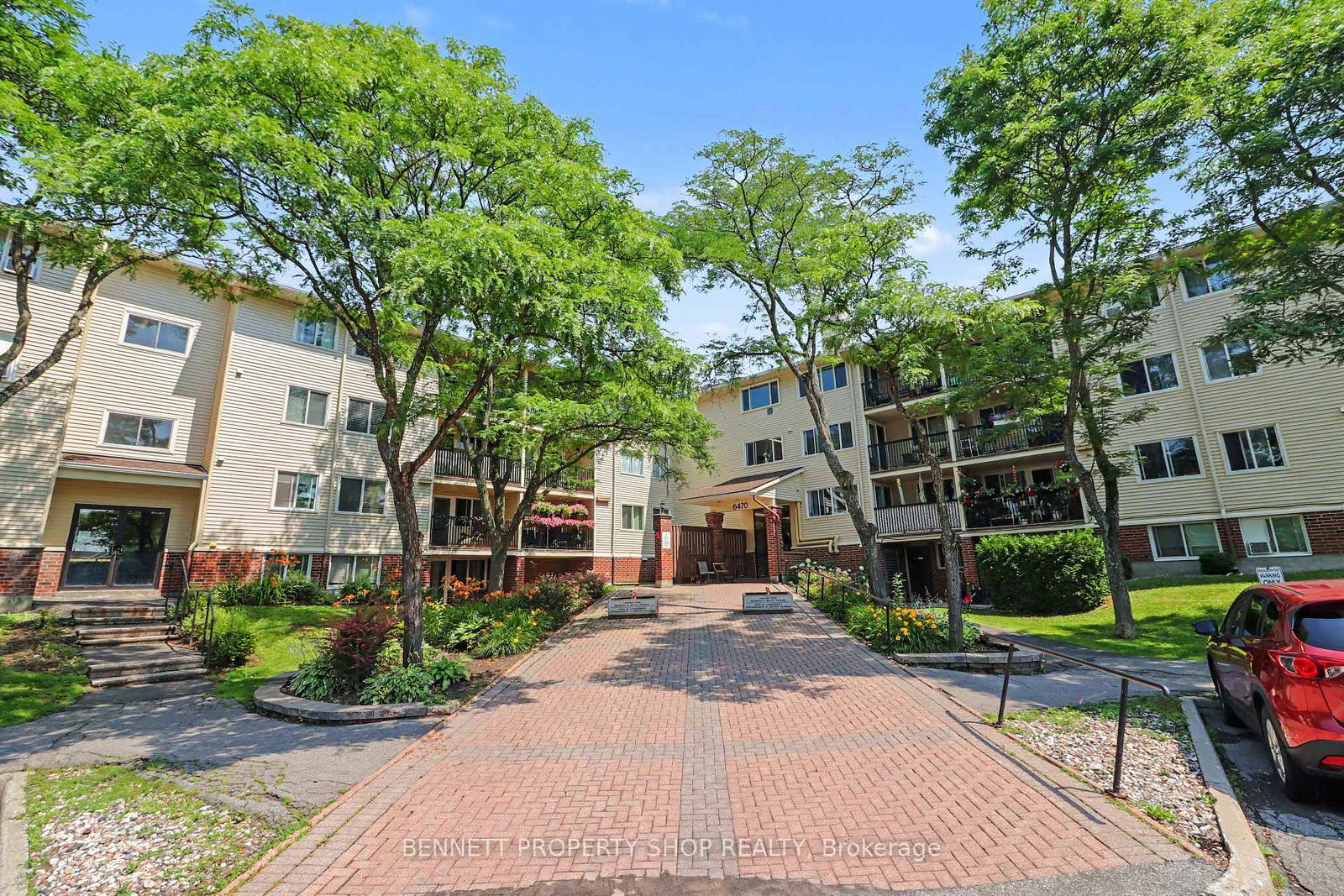 6470-bilberry-drive-ottawa-ontario-x13558440