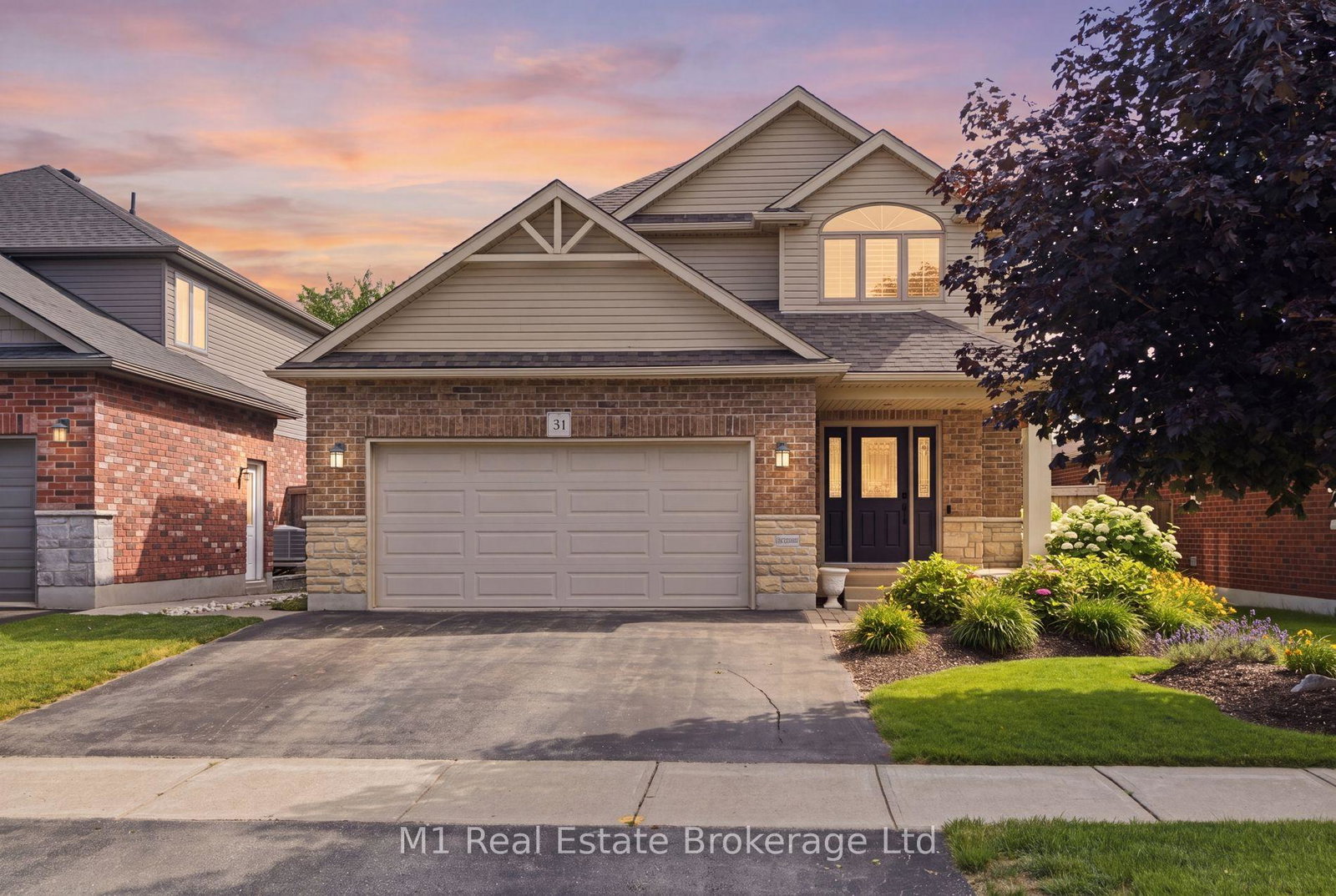 31-healey-street-centre-wellington-ontario-x13558622