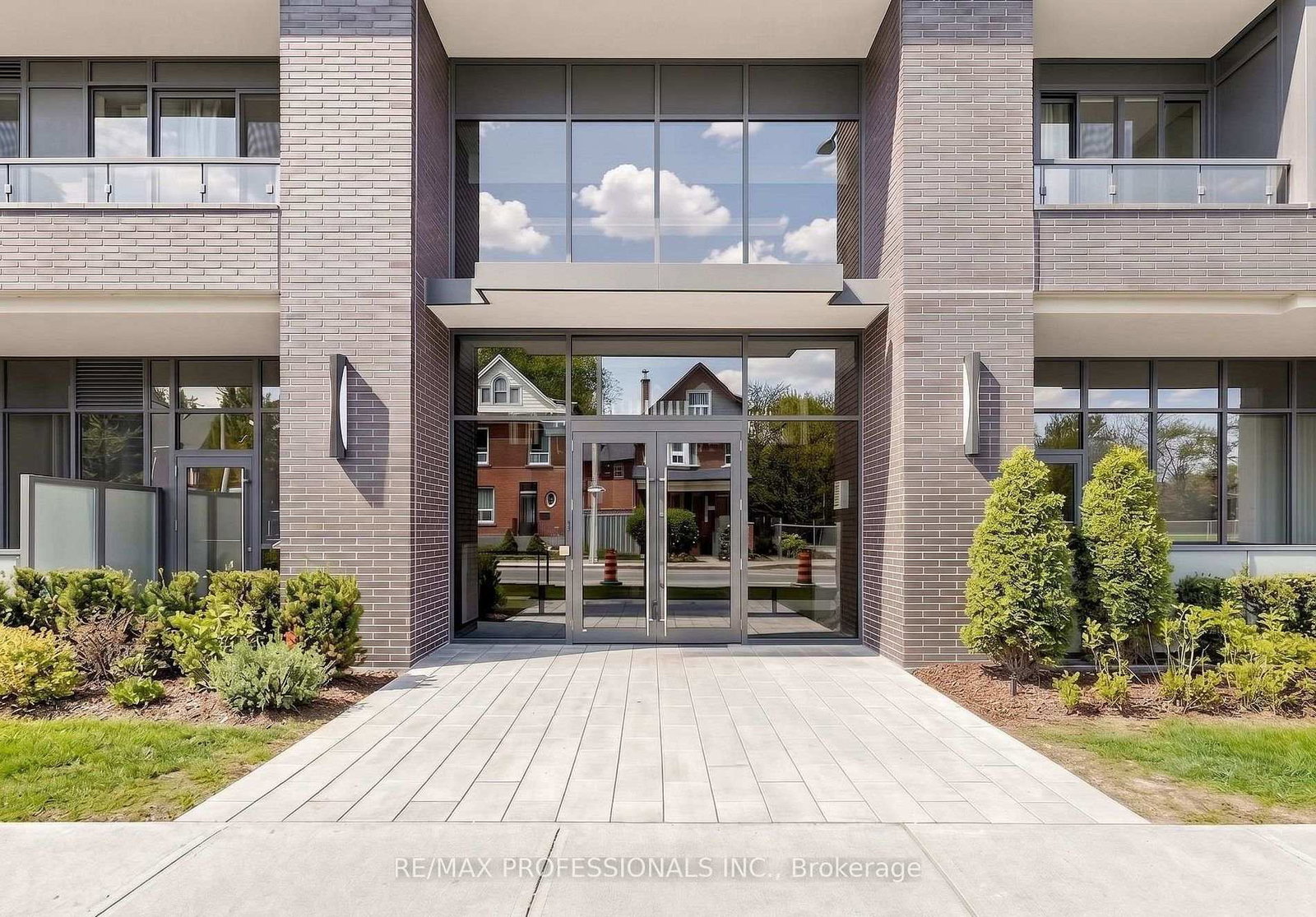 415-main-street-w-hamilton-ontario-x13558710