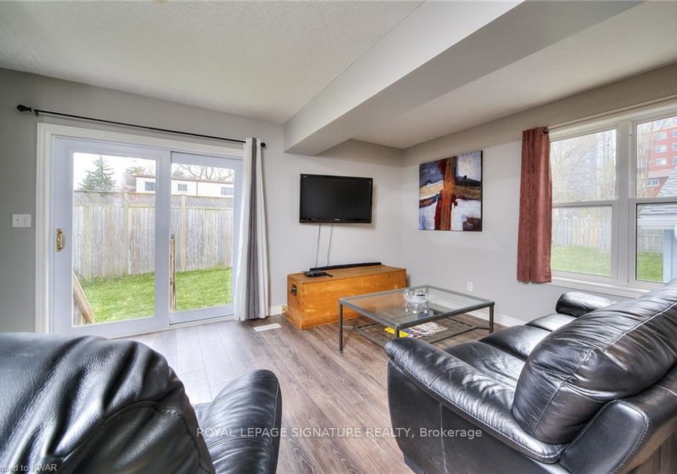 29-marshall-street-waterloo-ontario-x13558758