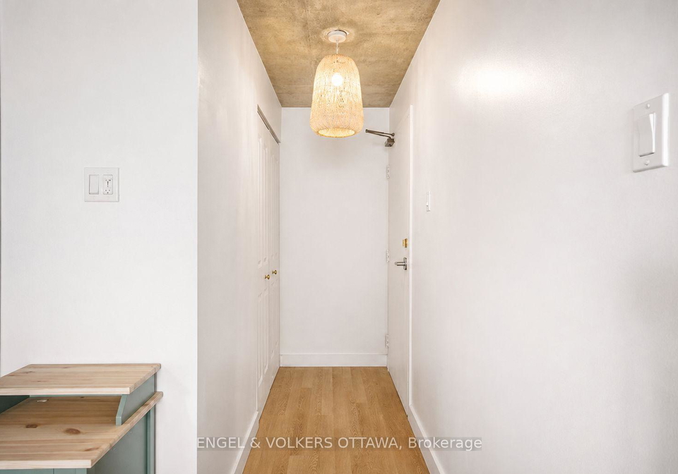 475-laurier-avenue-w-ottawa-ontario-x13559048