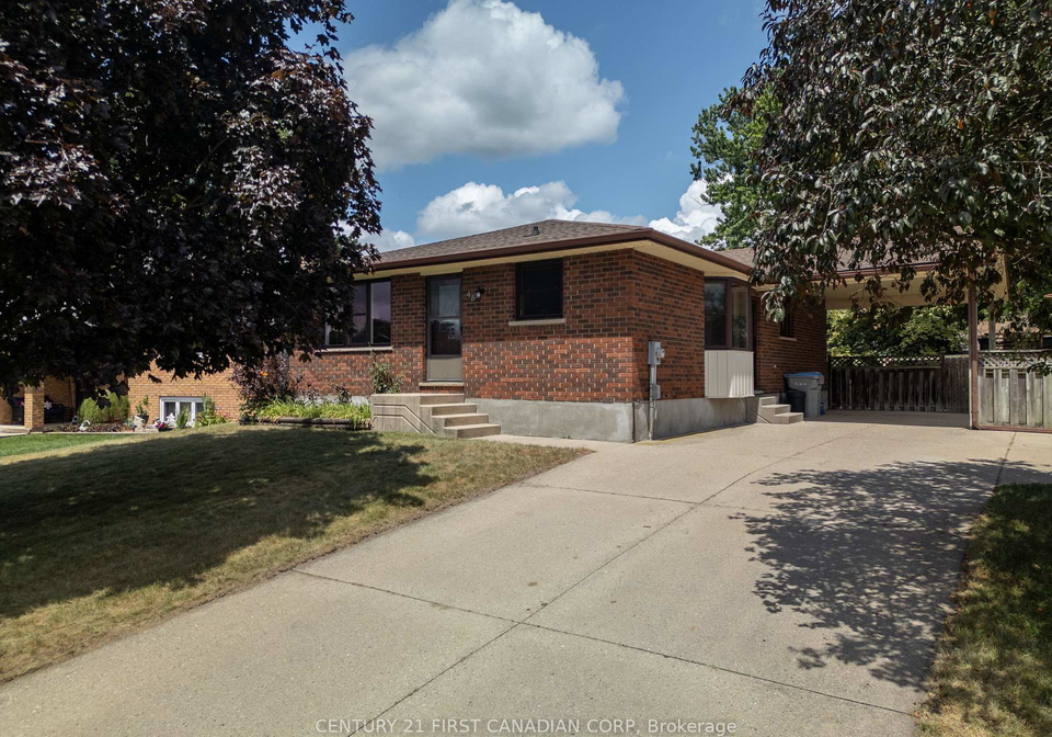 45-westgate-avenue-strathroy-caradoc-ontario-x13559200