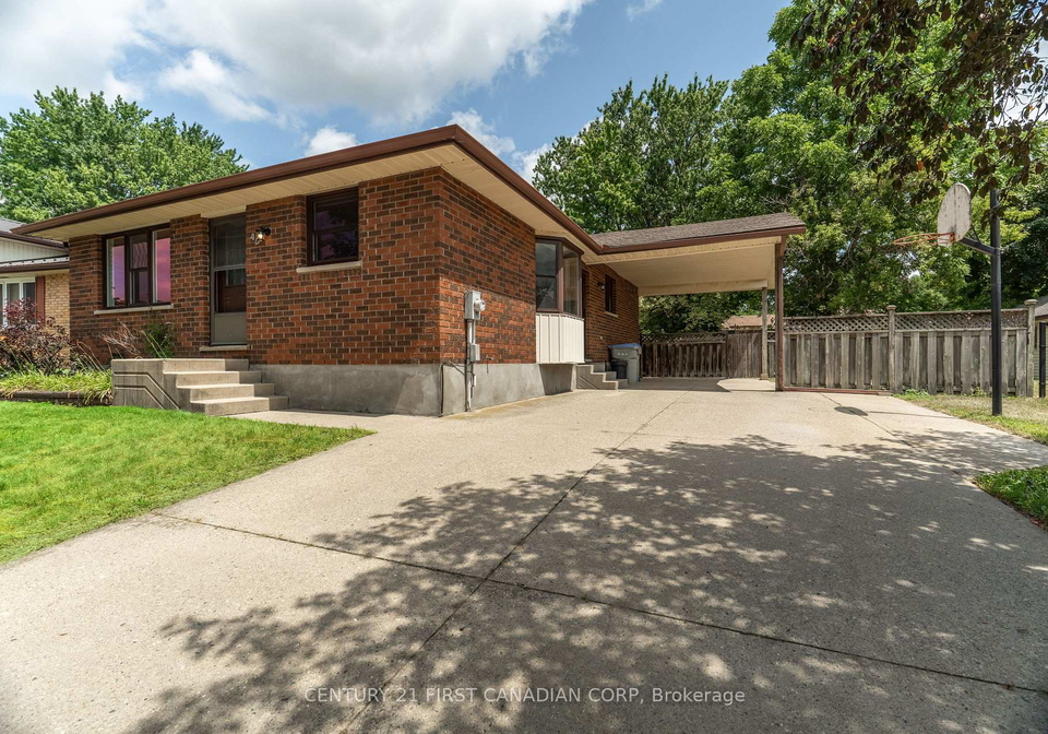 45-westgate-avenue-strathroy-caradoc-ontario-x13559200