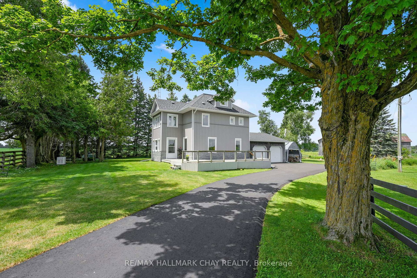 665221-20-sideroad-melancthon-ontario-x13559486
