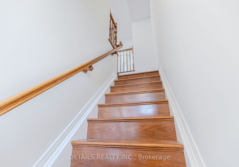 376-wiffen-private-ottawa-ontario-x13559490