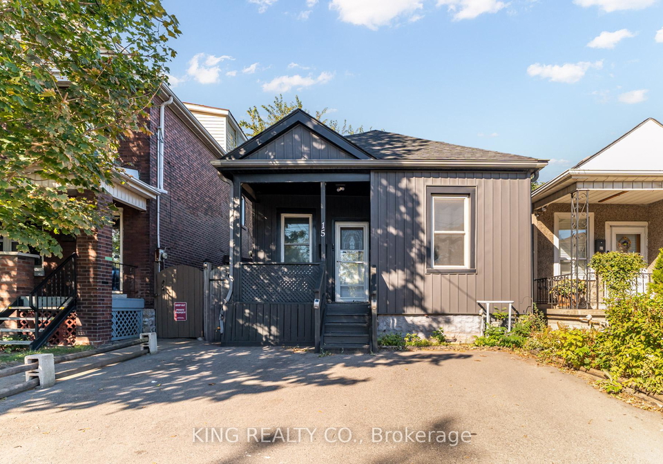 15-dickson-street-hamilton-ontario-x13559566