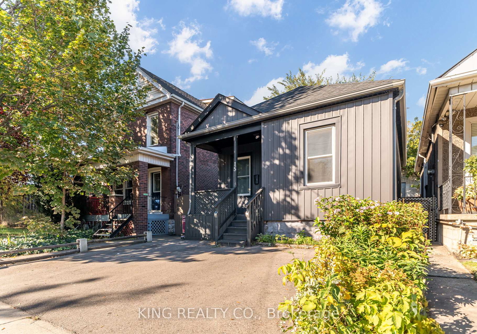 15-dickson-street-hamilton-ontario-x13559566