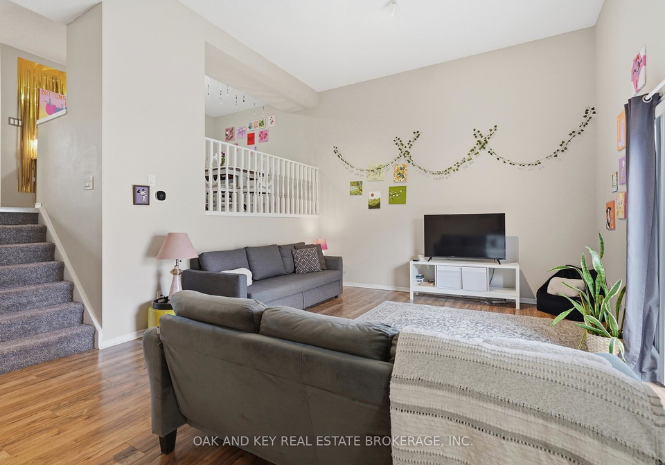 18-chapman-court-london-north-ontario-x13559876