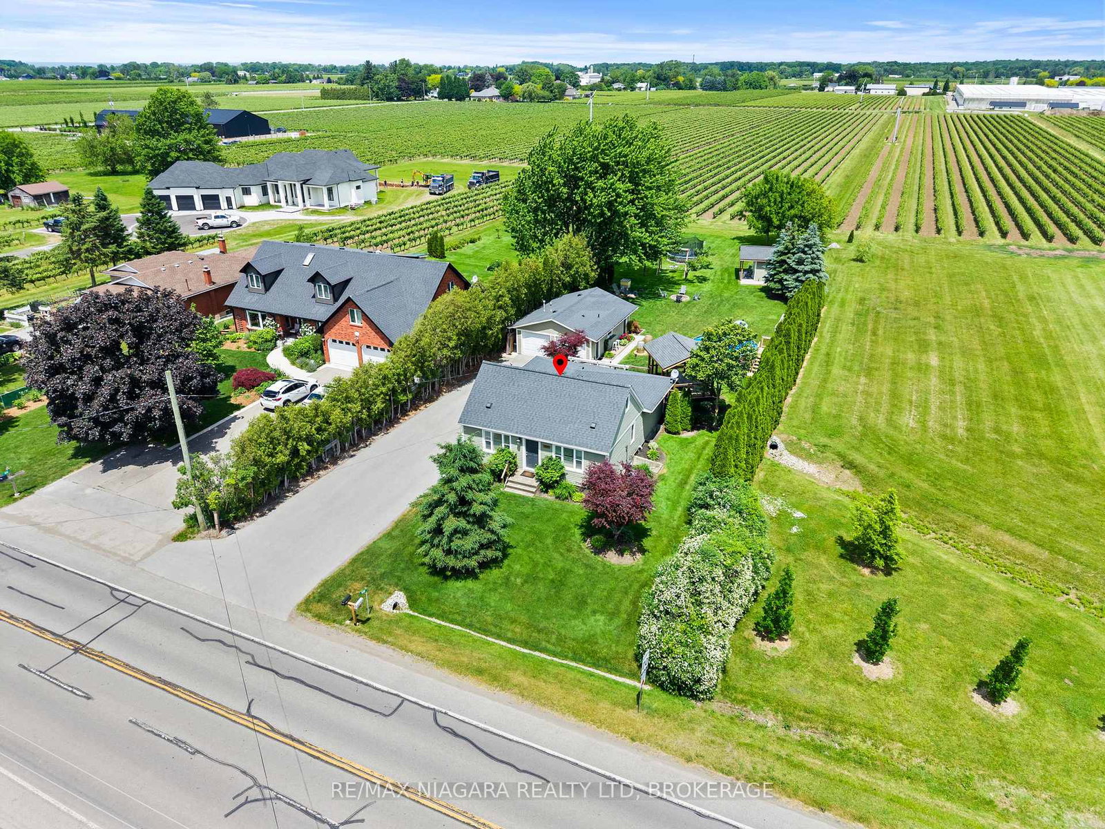 848-east-and-west-line-road-niagara-on-the-lake-ontario-x13559888