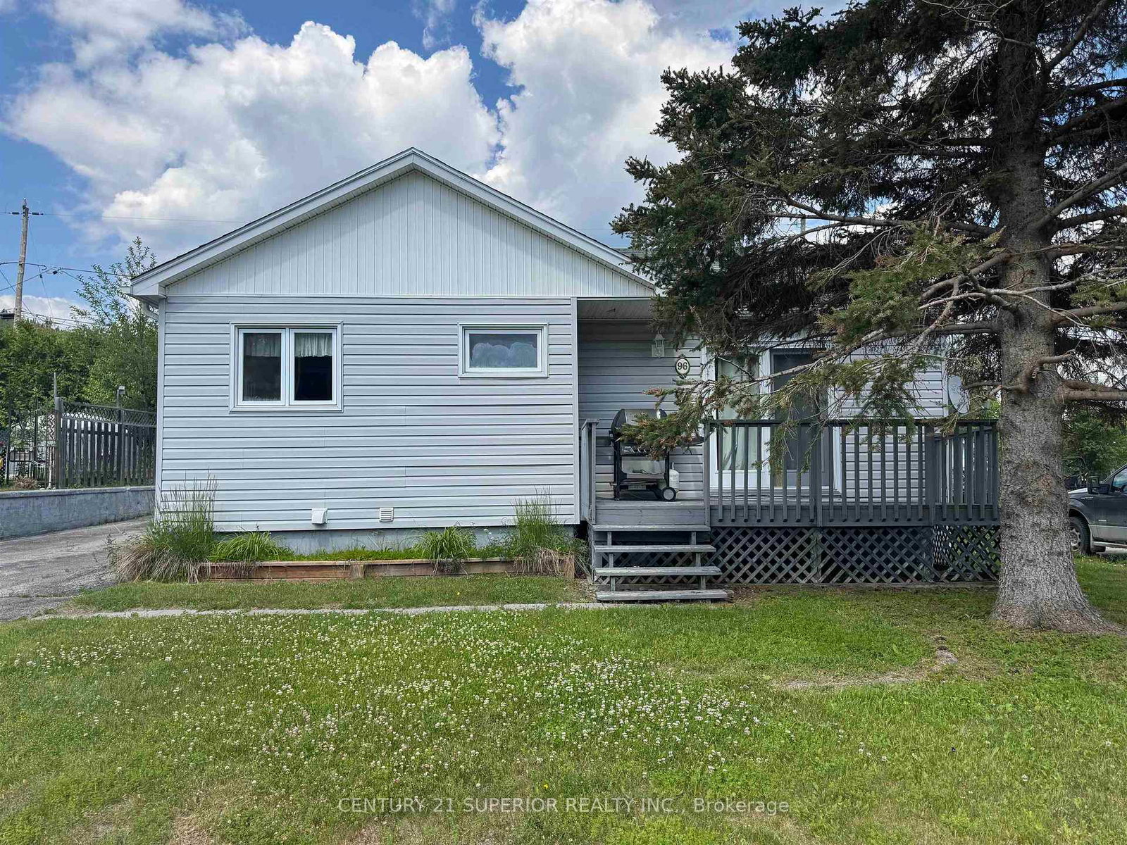 96-warbler-drive-manitouwadge-ontario-x13560390
