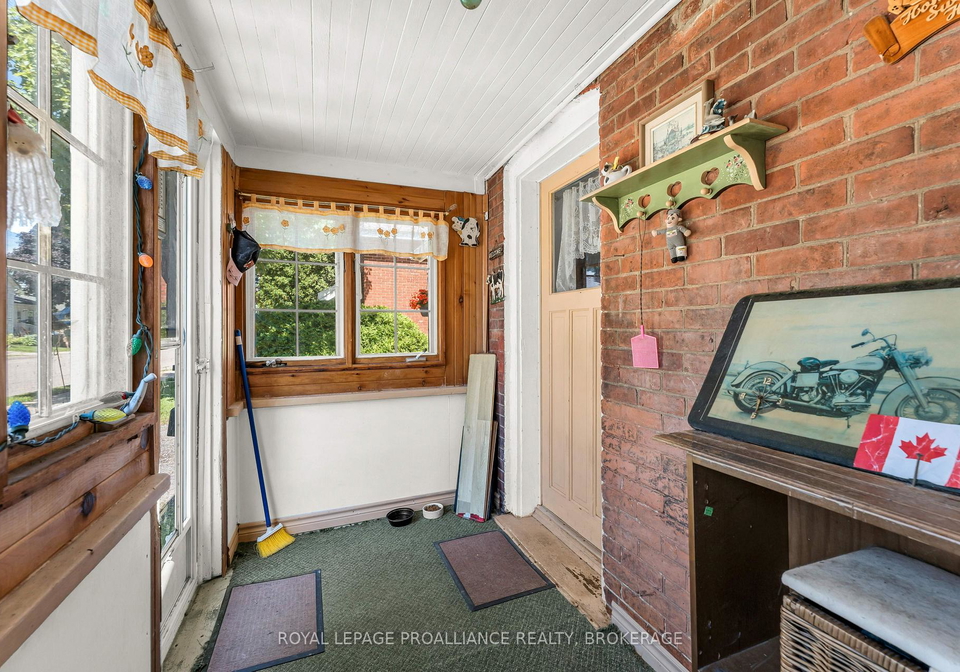 465-garden-street-gananoque-ontario-x13560452