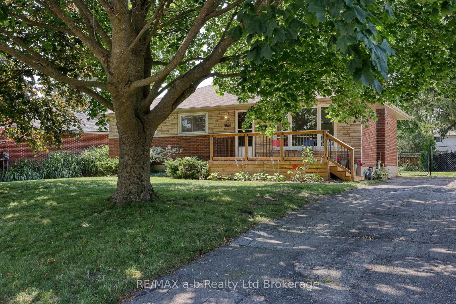 18-chisholm-drive-ingersoll-ontario-x13560634