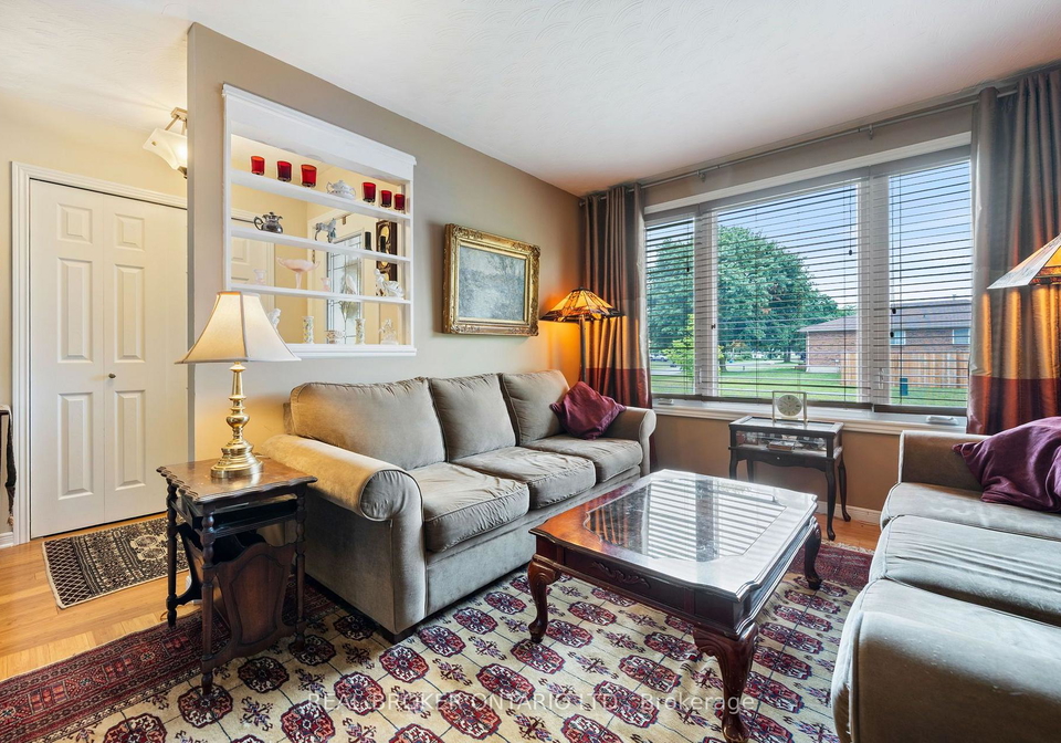 2-normandy-court-norfolk-ontario-x13560650