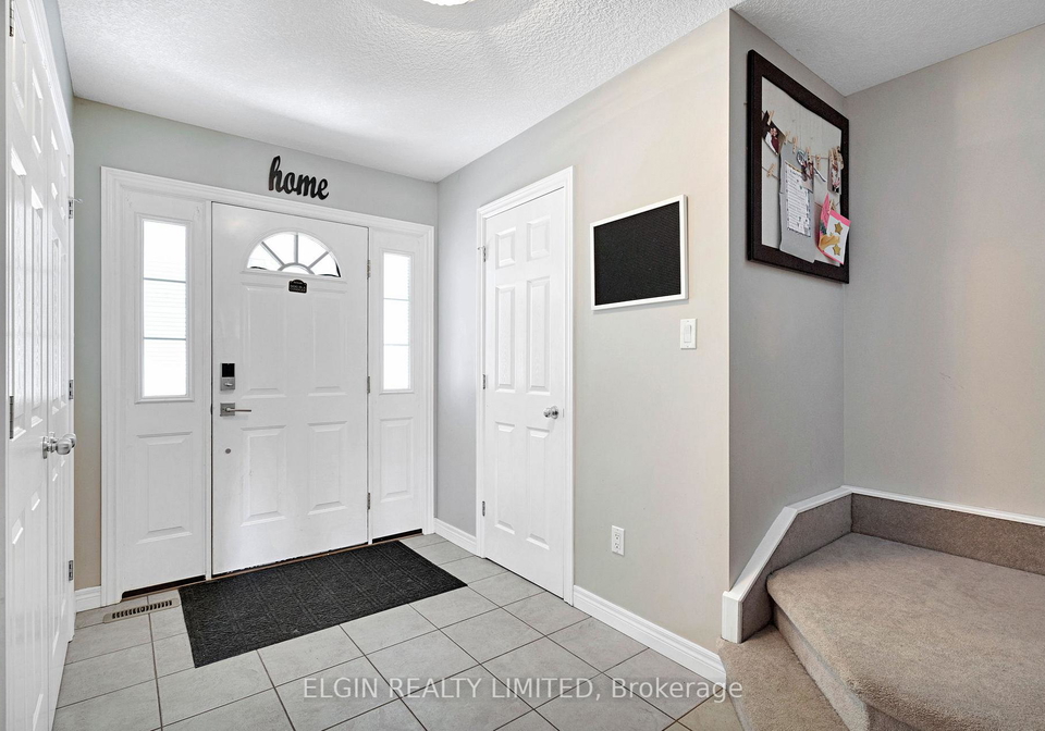 18-goldenrod-court-st-thomas-ontario-x13560704