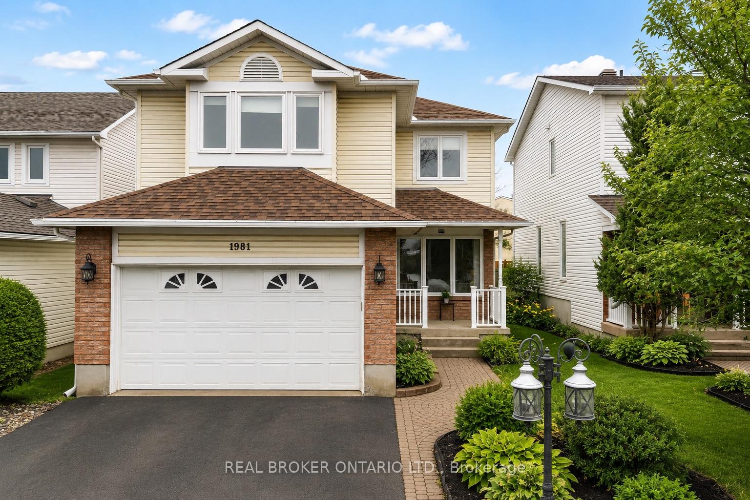 1981-orchardview-avenue-ottawa-ontario-x13560730