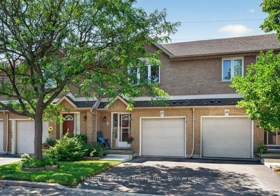 1889-upper-wentworth-street-hamilton-ontario-x13560780