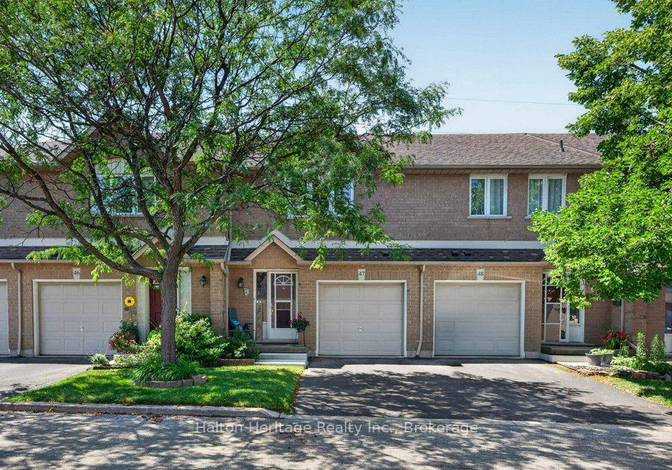 1889-upper-wentworth-street-hamilton-ontario-x13560780