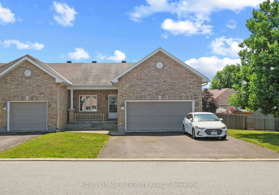1-moe-robillard-street-arnprior-ontario-x13560784