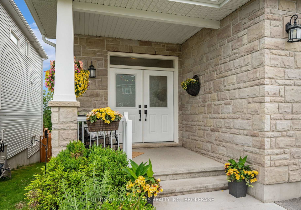 1705-executive-avenue-kingston-ontario-x13560794