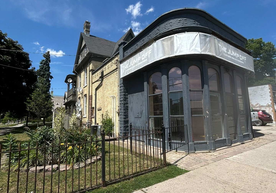 542-dundas-street-london-east-ontario-x13560886