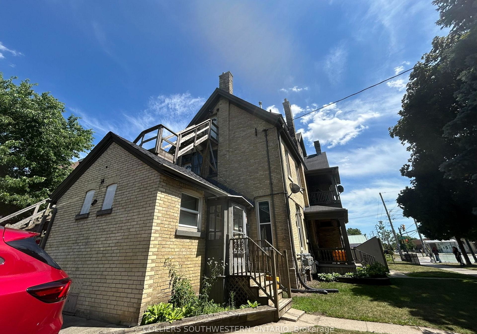542-dundas-street-london-east-ontario-x13560886