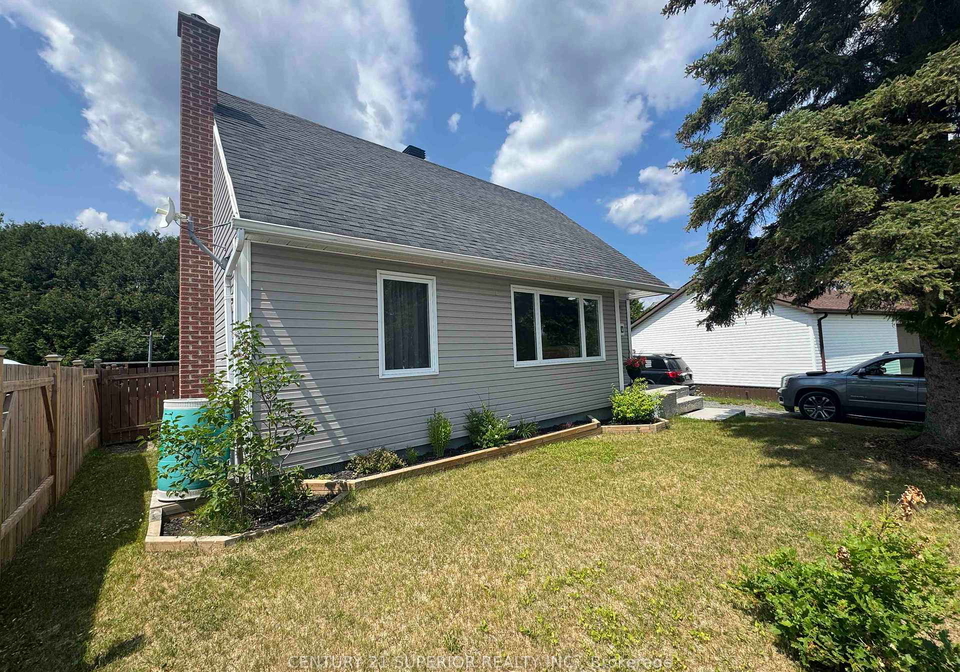 4-adjala-avenue-manitouwadge-ontario-x13560962