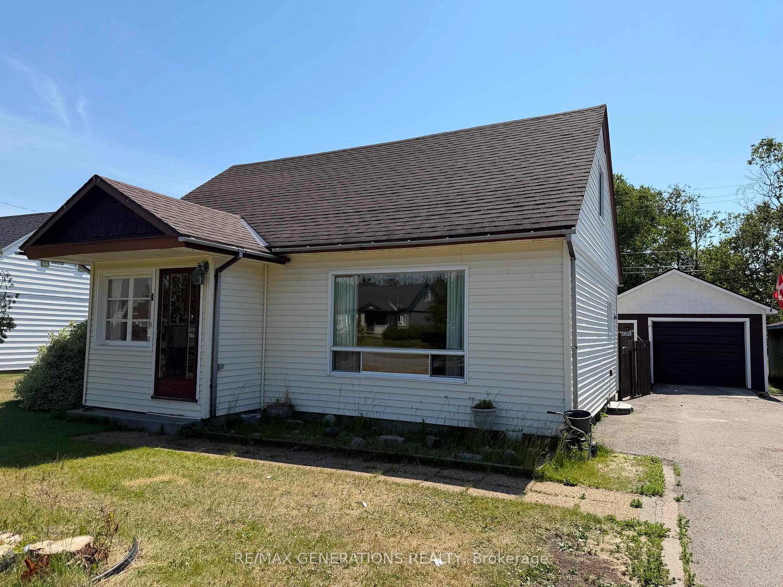 4-elizabeth-avenue-terrace-bay-ontario-x13561118
