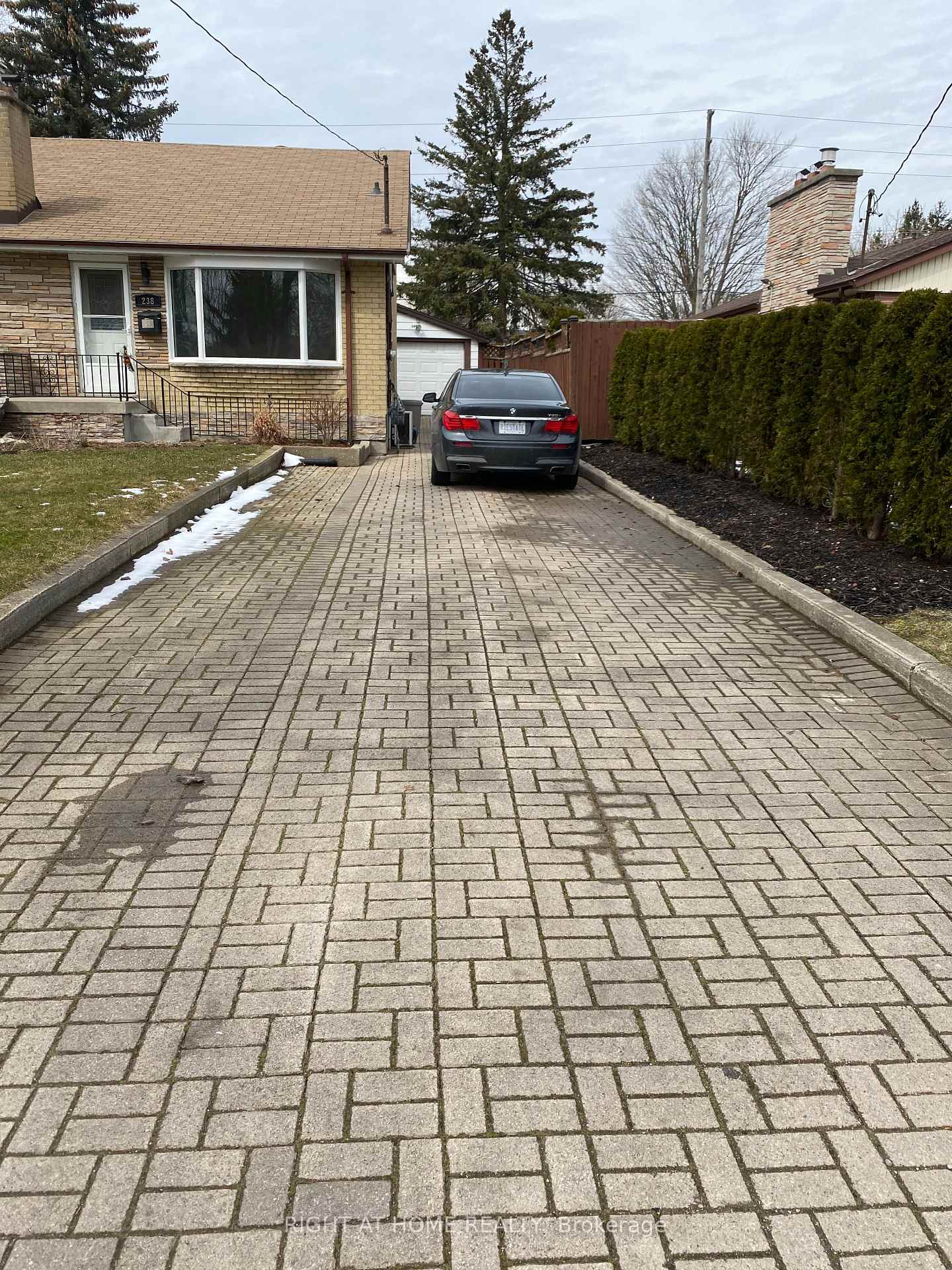 238-burnside-drive-london-east-ontario-x13561184